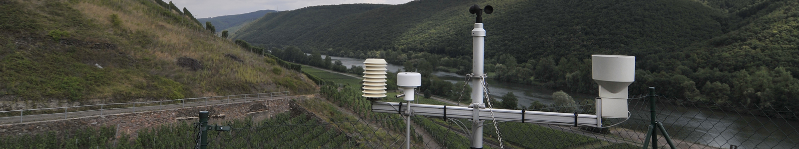 Wetterstation mit Blick auf die Mosel ©DLR